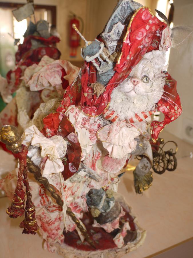 Le Chapeau Rouge Lusignan المظهر الخارجي الصورة